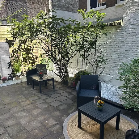 فندق مبيت وإفطار Luxury Leidseplein With Private Patio 3*