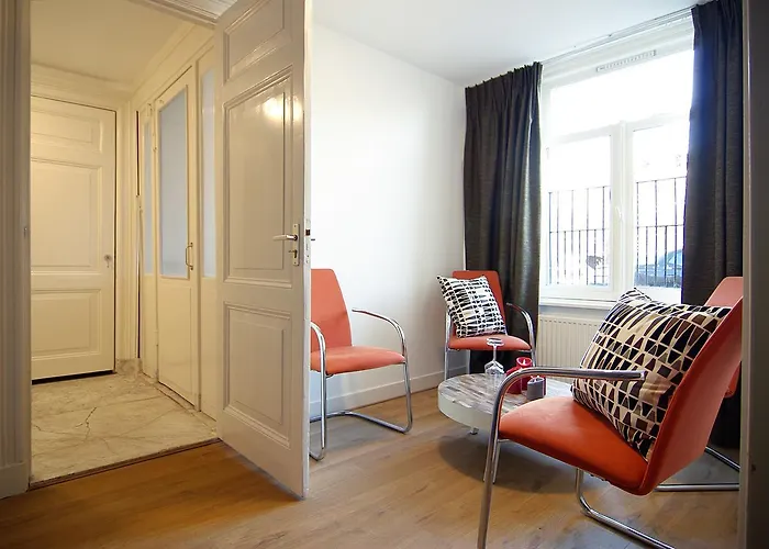 Luxury Leidseplein With Private Patio Panzió