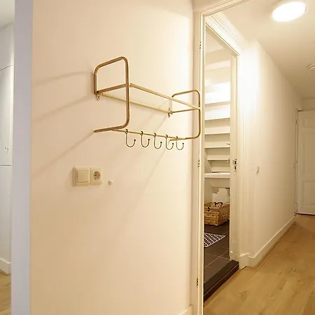 Luxury Leidseplein With Private Patio Bed & Breakfast 3*